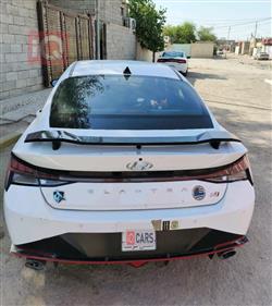 هیوندای ئەلەنترا